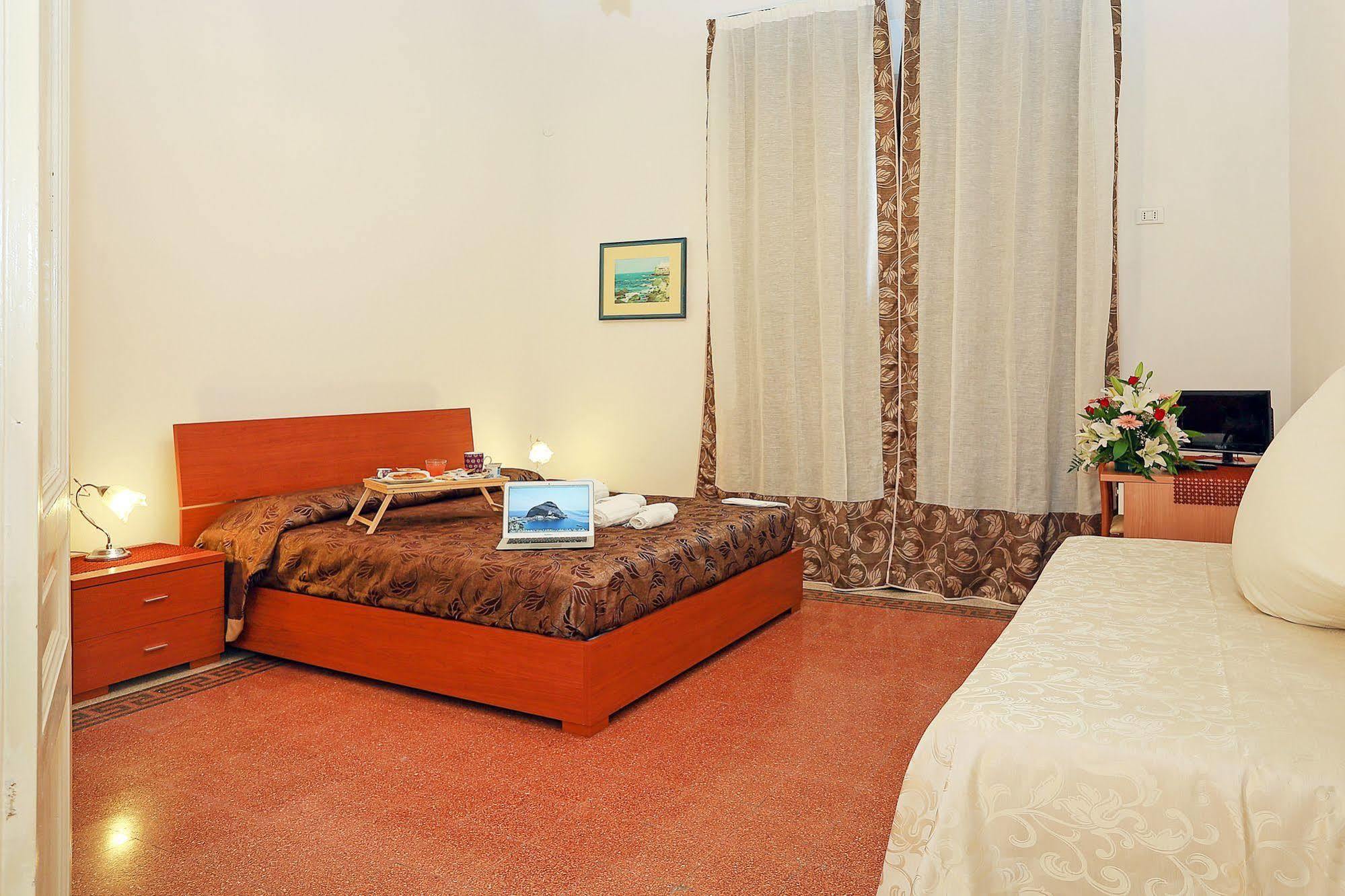 Hotel Bells Of Roma Exterior foto
