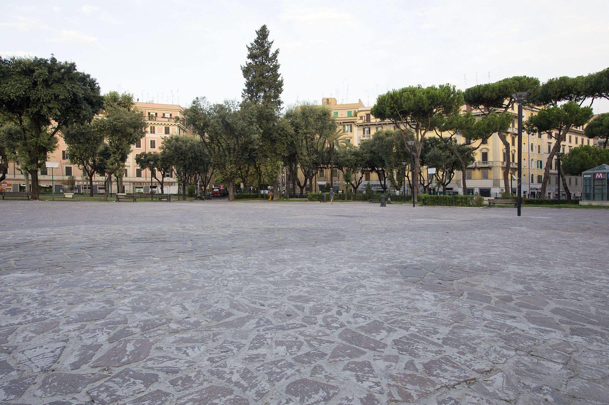 Hotel Bells Of Roma Exterior foto